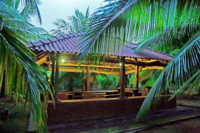  Heina Nature Resort - Eco Home and Yala Safari  Катарагама